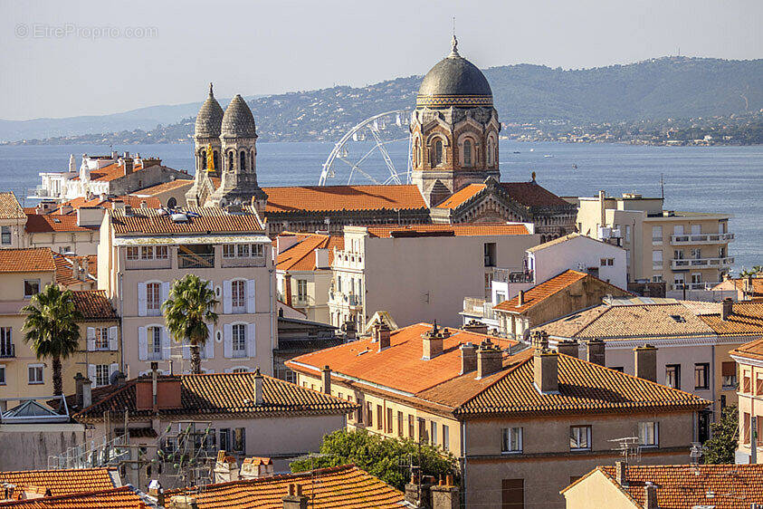 Commerce à SAINT-RAPHAEL