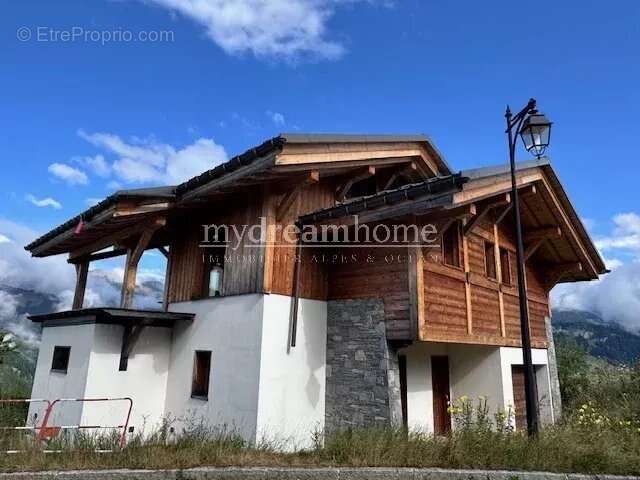 Maison à CREST-VOLAND