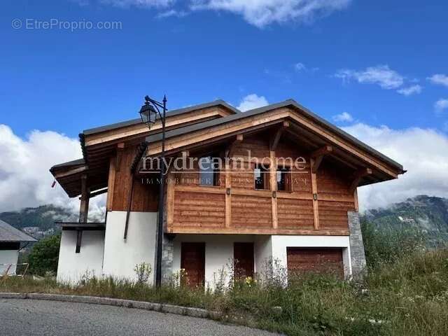 Maison à CREST-VOLAND