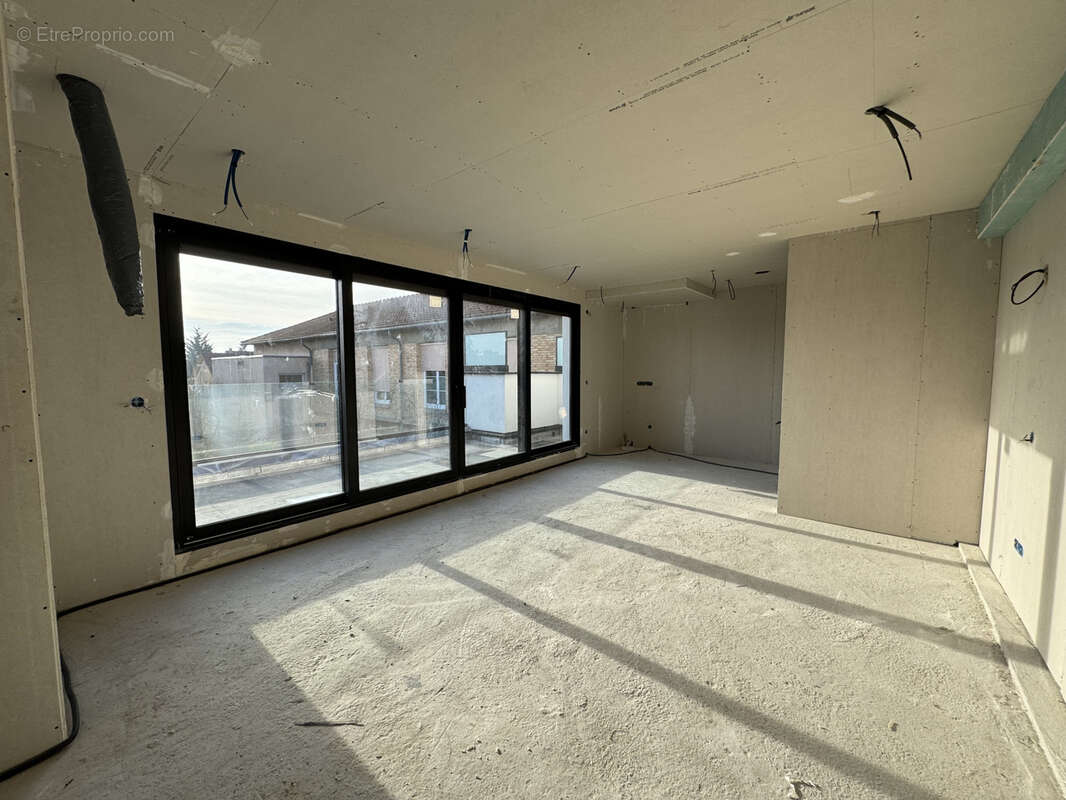 Maison à SAINT-MAUR-DES-FOSSES