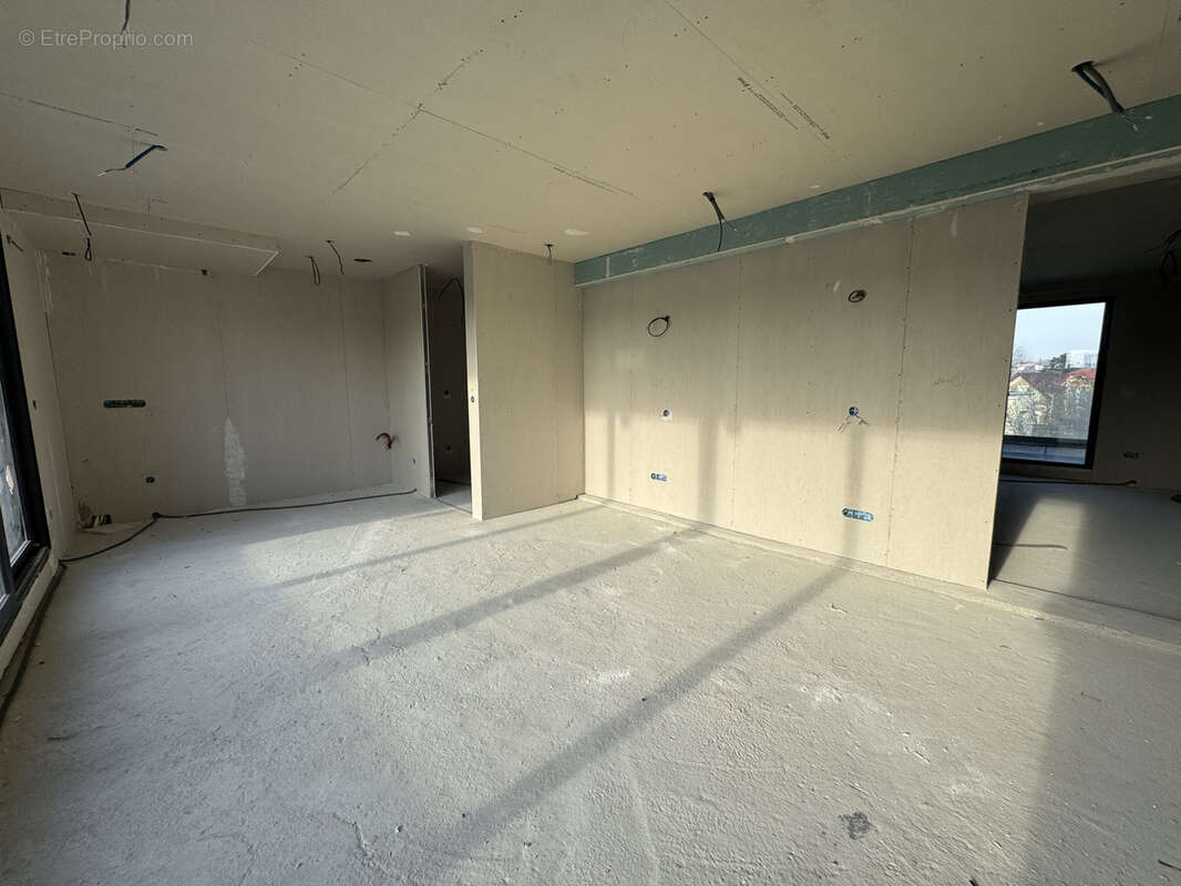 Maison à SAINT-MAUR-DES-FOSSES