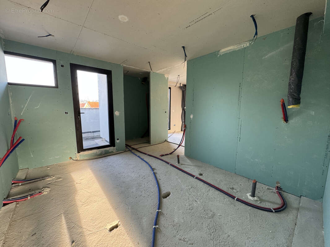 Maison à SAINT-MAUR-DES-FOSSES