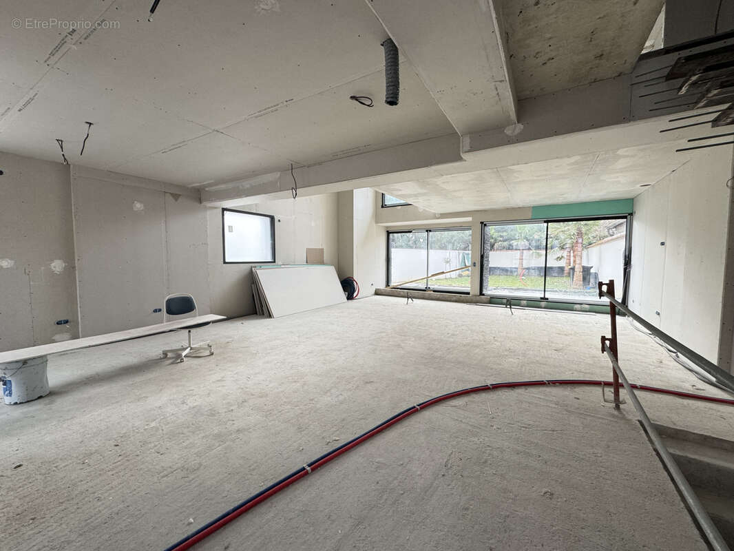 Maison à SAINT-MAUR-DES-FOSSES