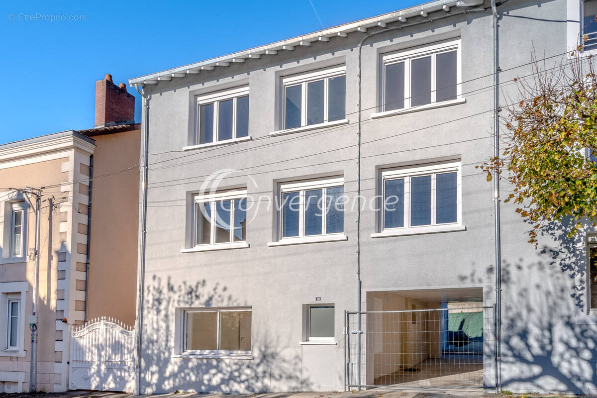 Appartement à SAINT-JUNIEN