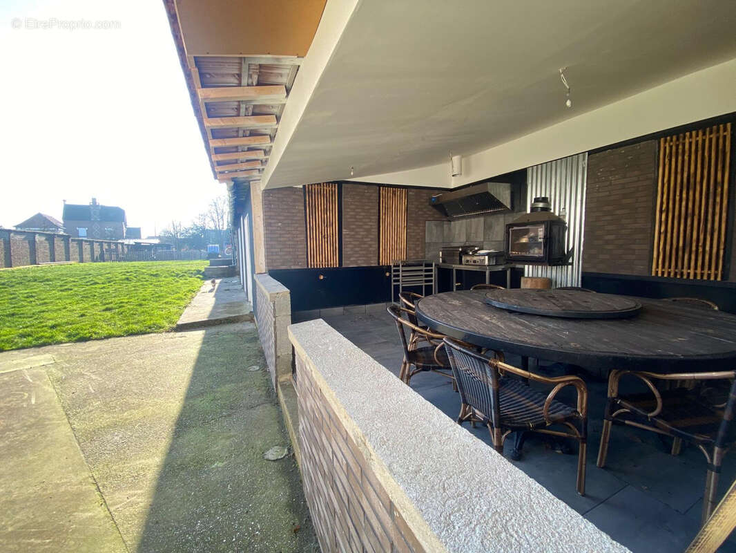 Maison à VILLERS-BRETONNEUX