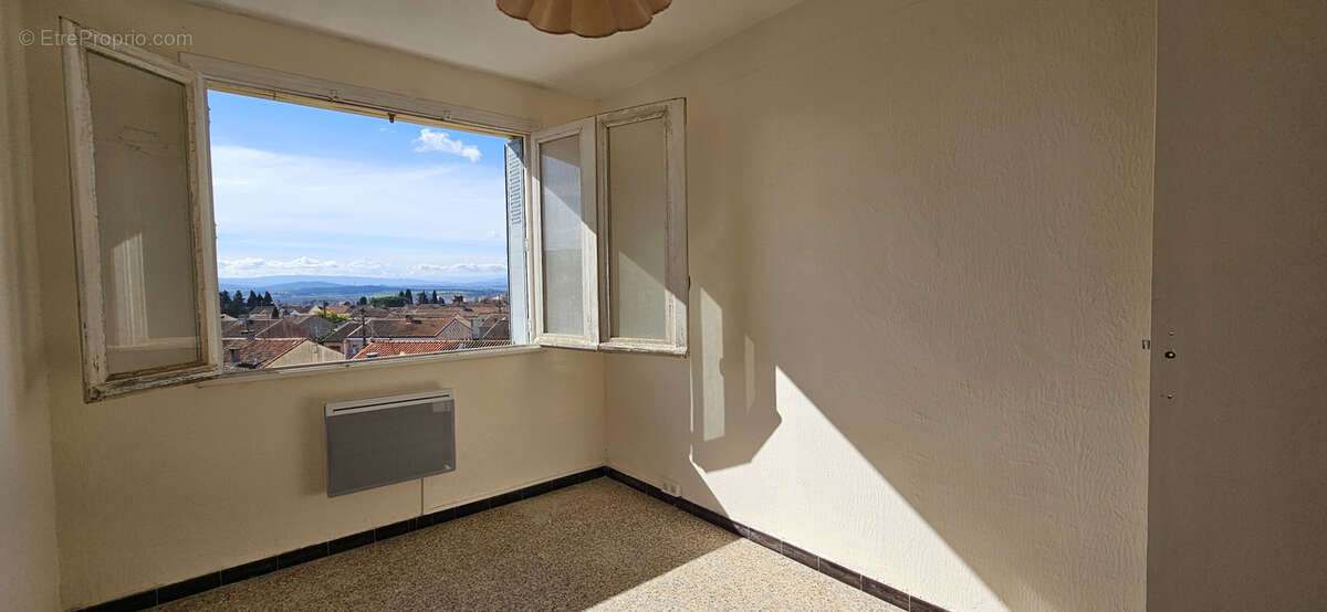 Appartement à CARCASSONNE