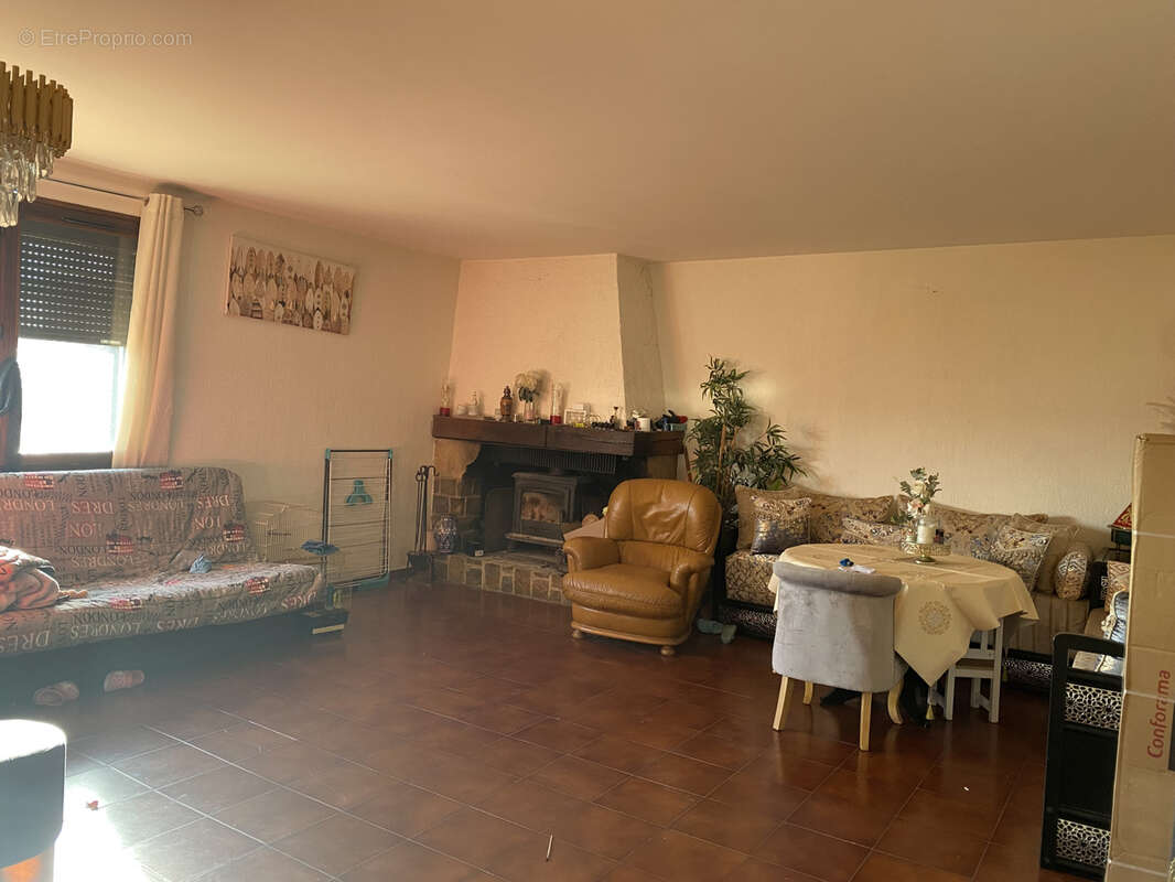 Maison à VILLENEUVE