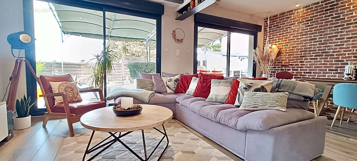 Maison à SALLES-D&#039;AUDE