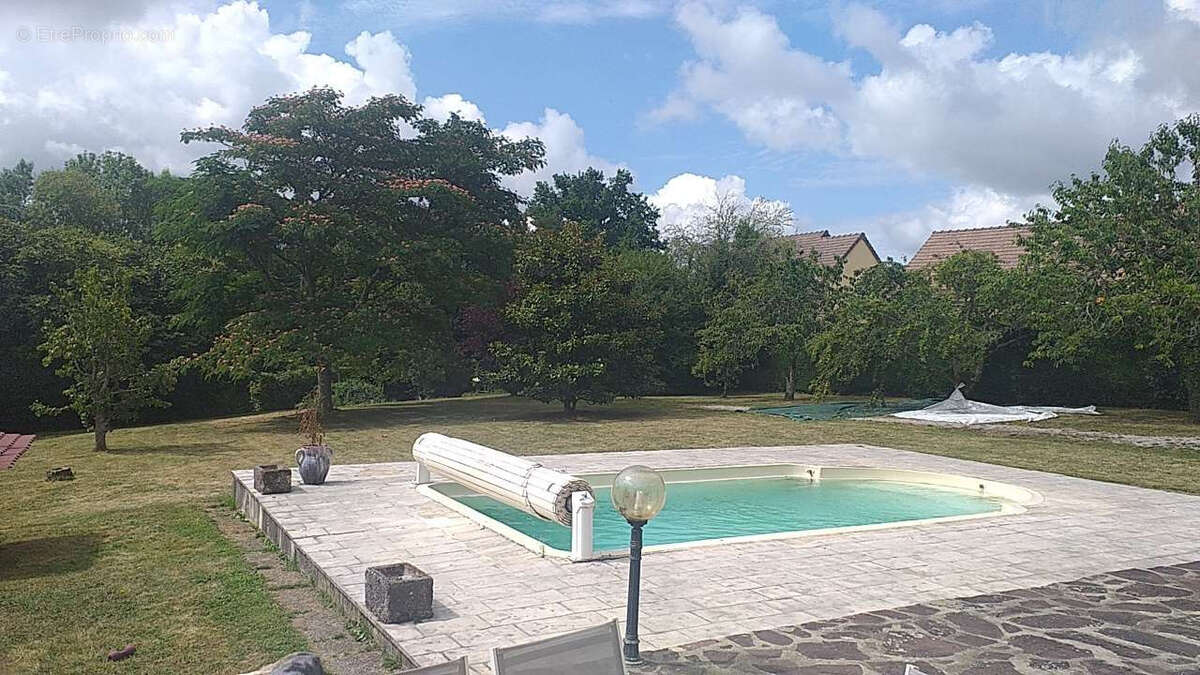 Maison à MORTAGNE-AU-PERCHE