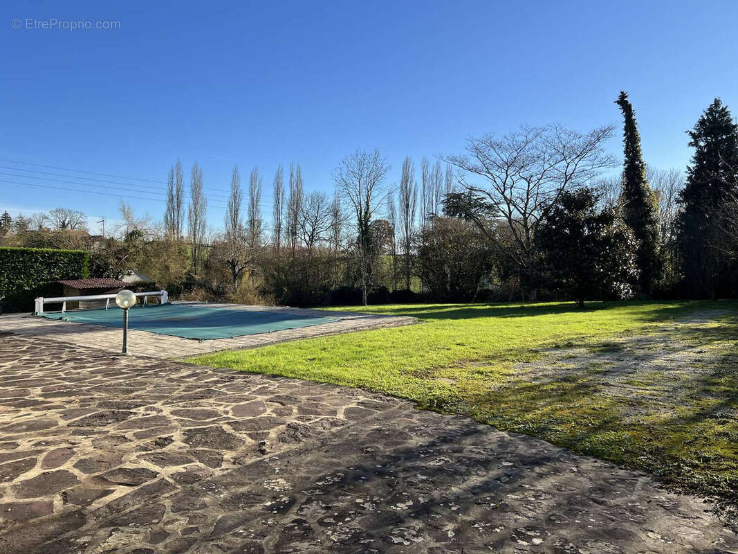 Maison à MORTAGNE-AU-PERCHE