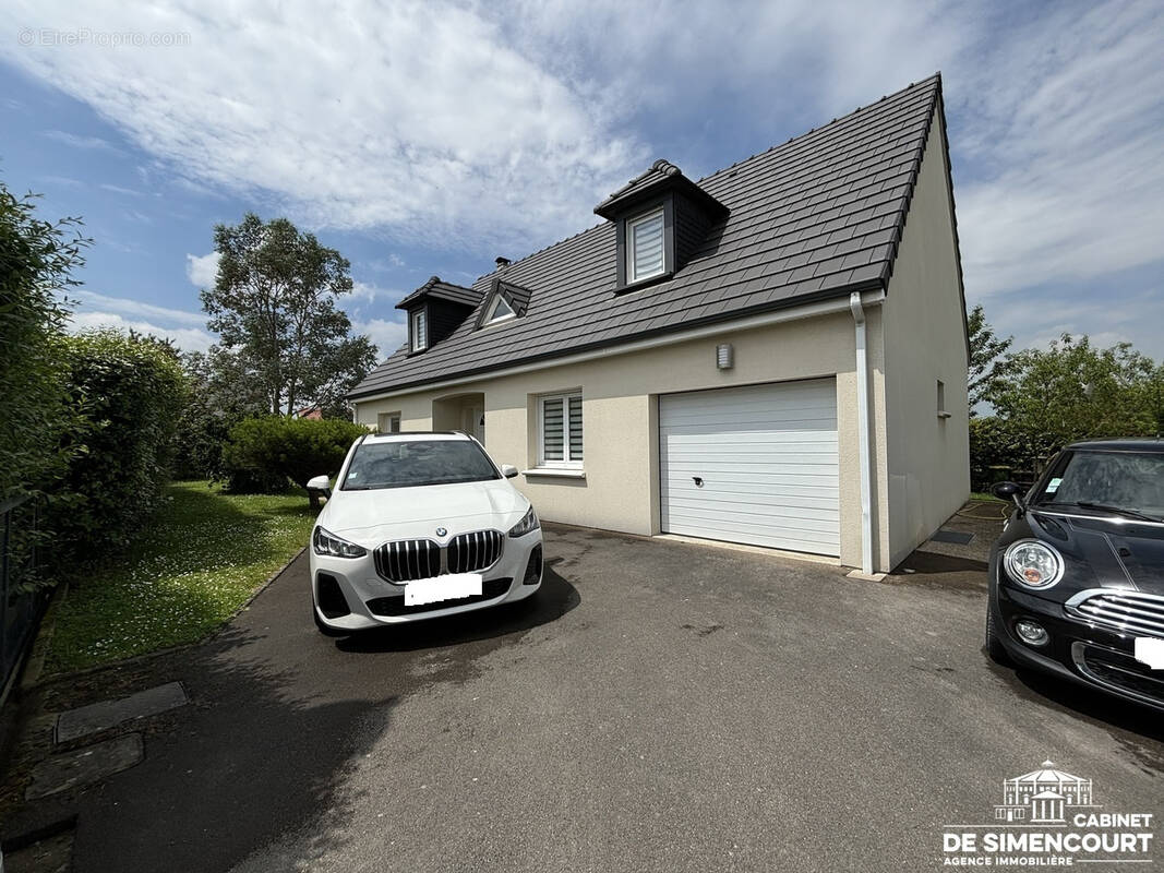 Maison à BLANGY-TRONVILLE