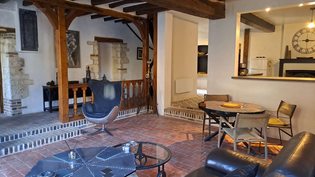 Maison à VILLIERS-SUR-THOLON