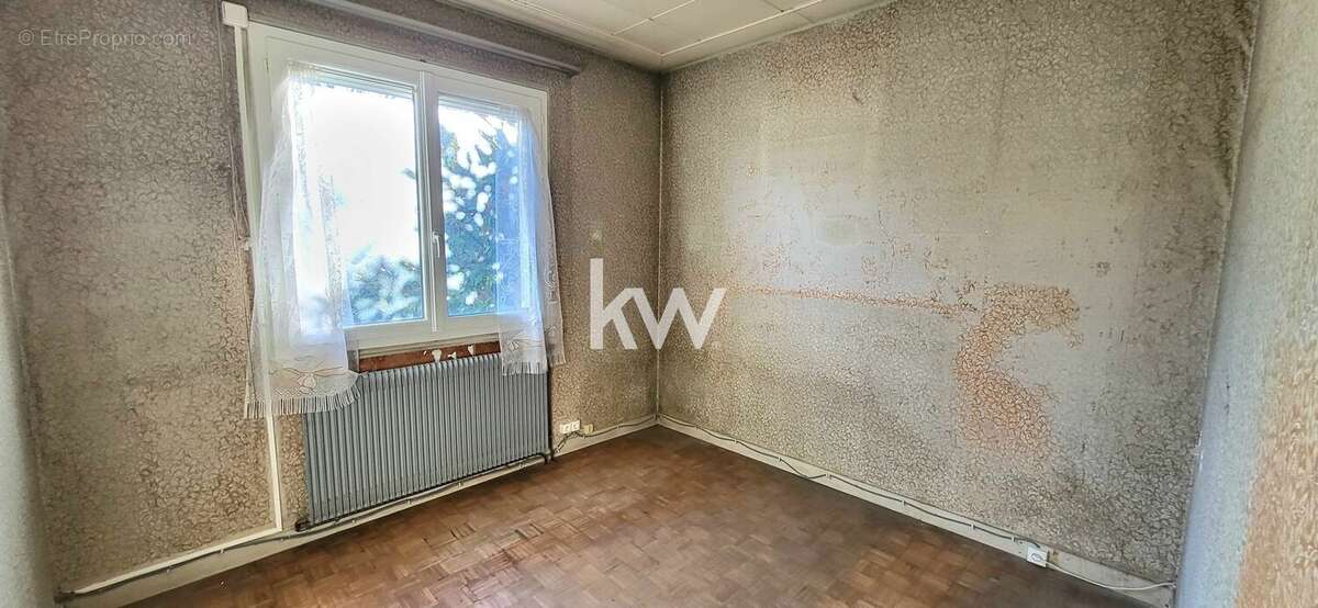 Maison à LE PLESSIS-ROBINSON