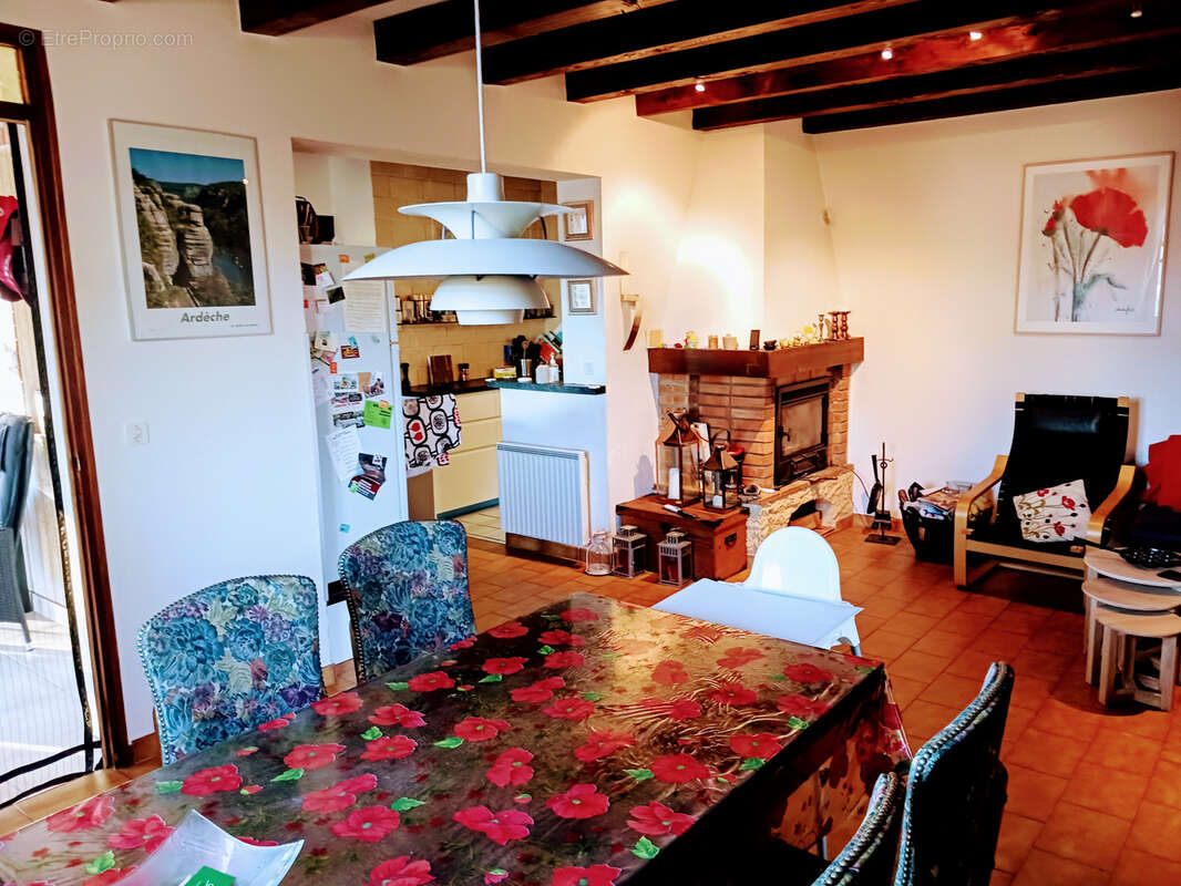 Maison à SAINT-ALBAN-AURIOLLES