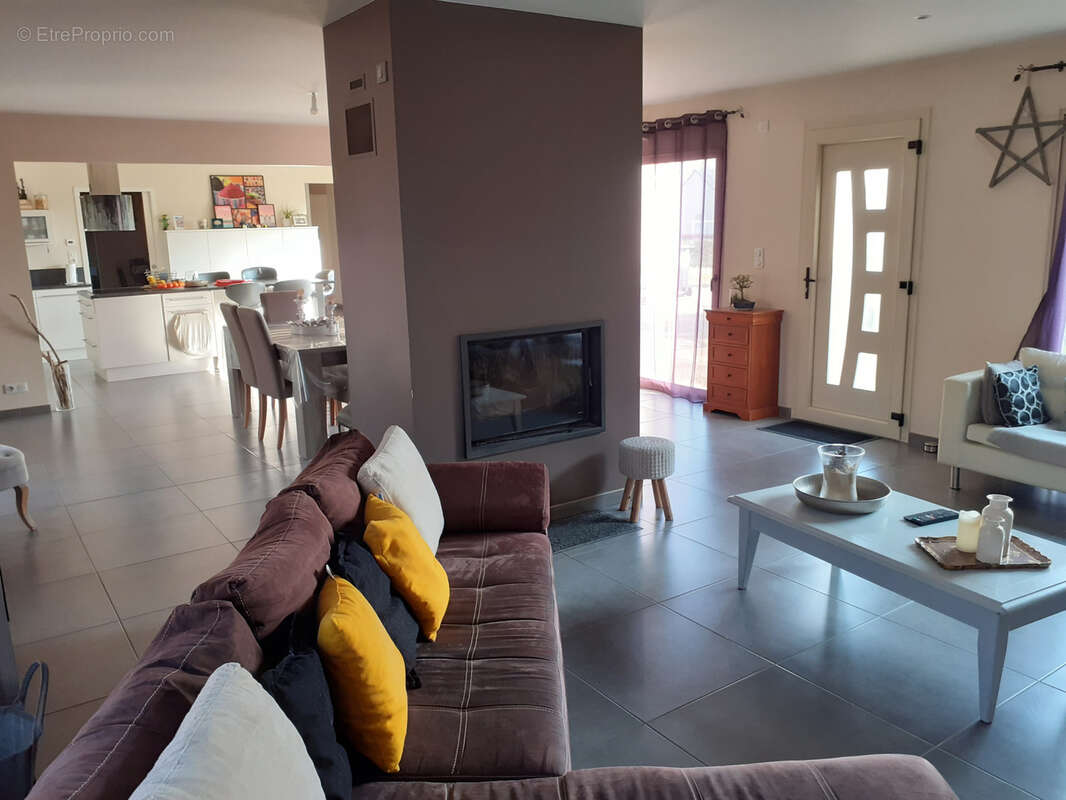 Maison à LE FRESNE-SUR-LOIRE