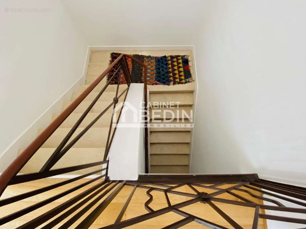 Appartement à BORDEAUX