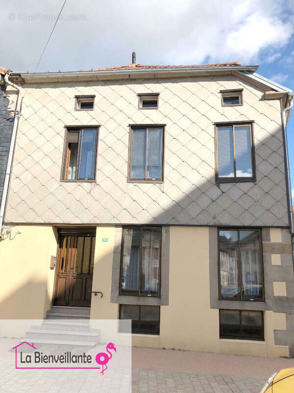 Maison à FAUCOGNEY-ET-LA-MER