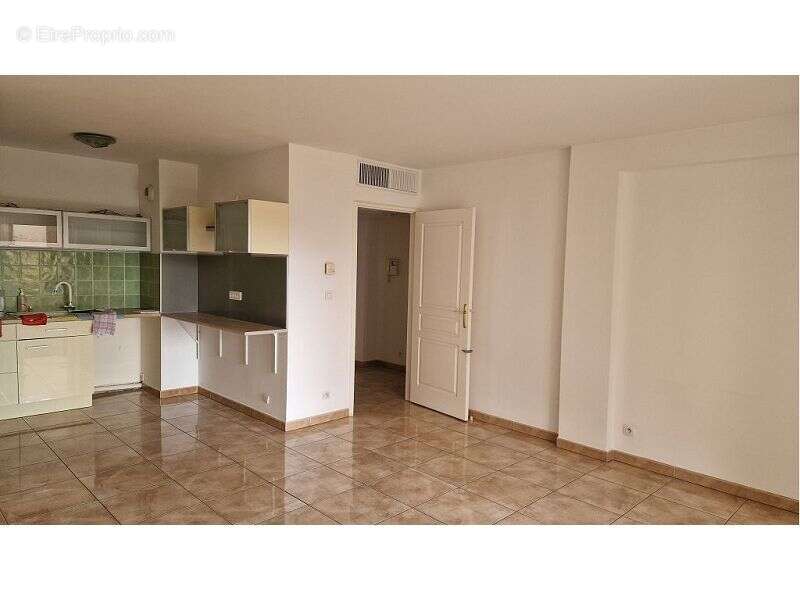 Appartement à LA VALETTE-DU-VAR