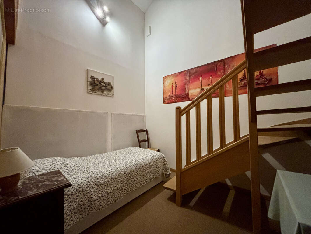 Appartement à LENCLOITRE