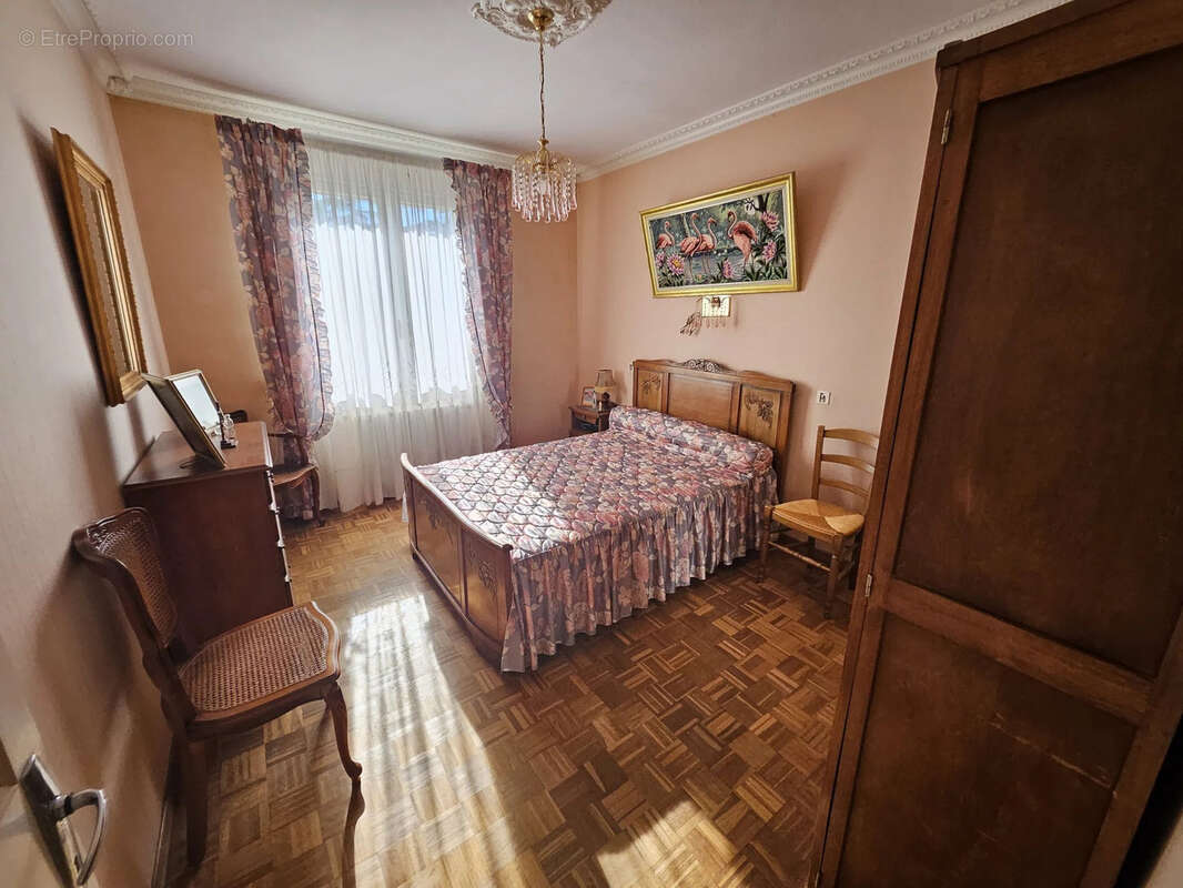 Maison à SAINT-AMADOU