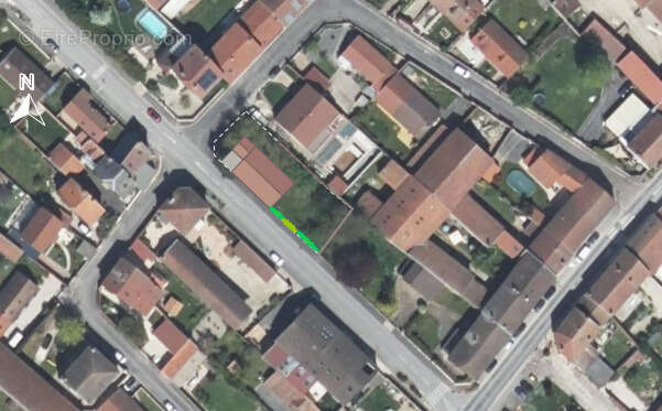 Terrain à BEINE-NAUROY