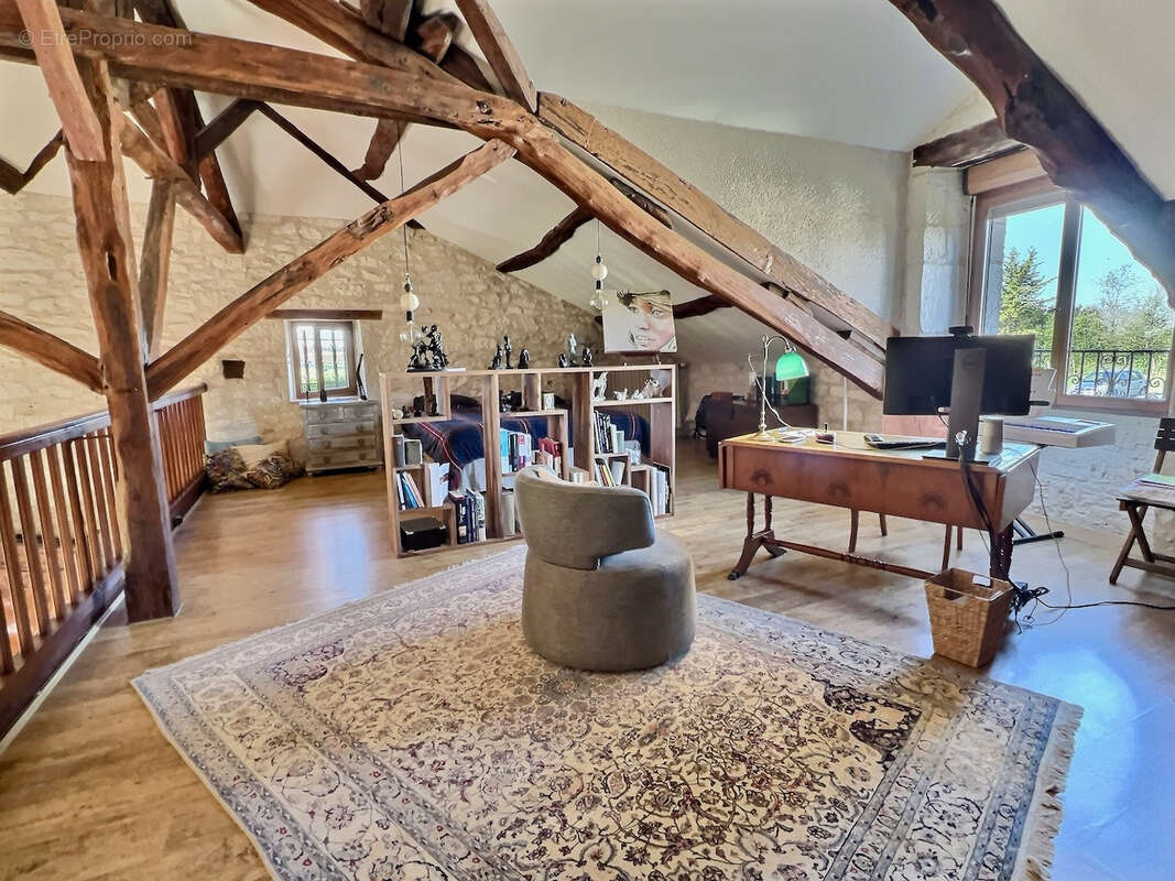 Maison à MASQUIERES