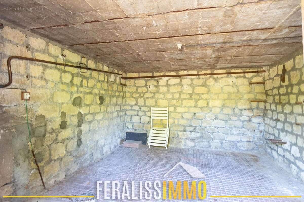 Maison à MEZY-SUR-SEINE