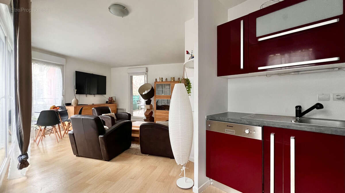 Appartement à CORBEIL-ESSONNES