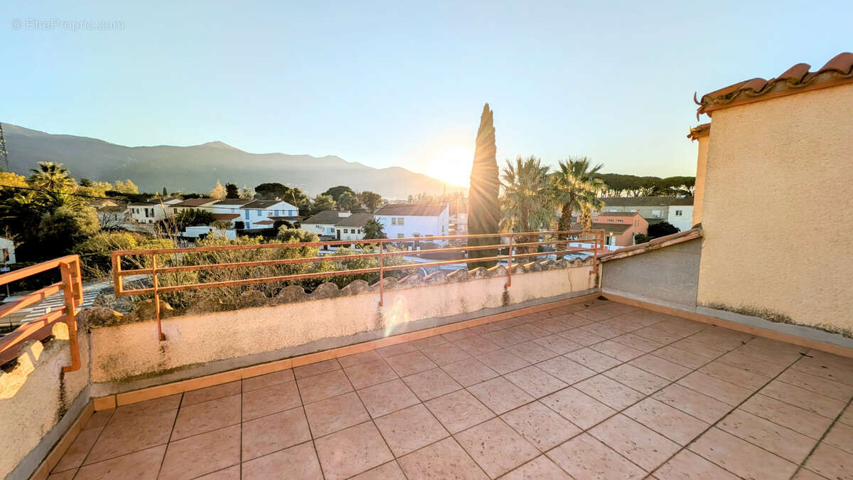 Maison à SAINT-GENIS-DES-FONTAINES