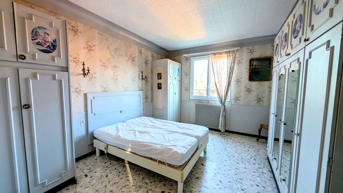 Maison à SAINT-GENIS-DES-FONTAINES