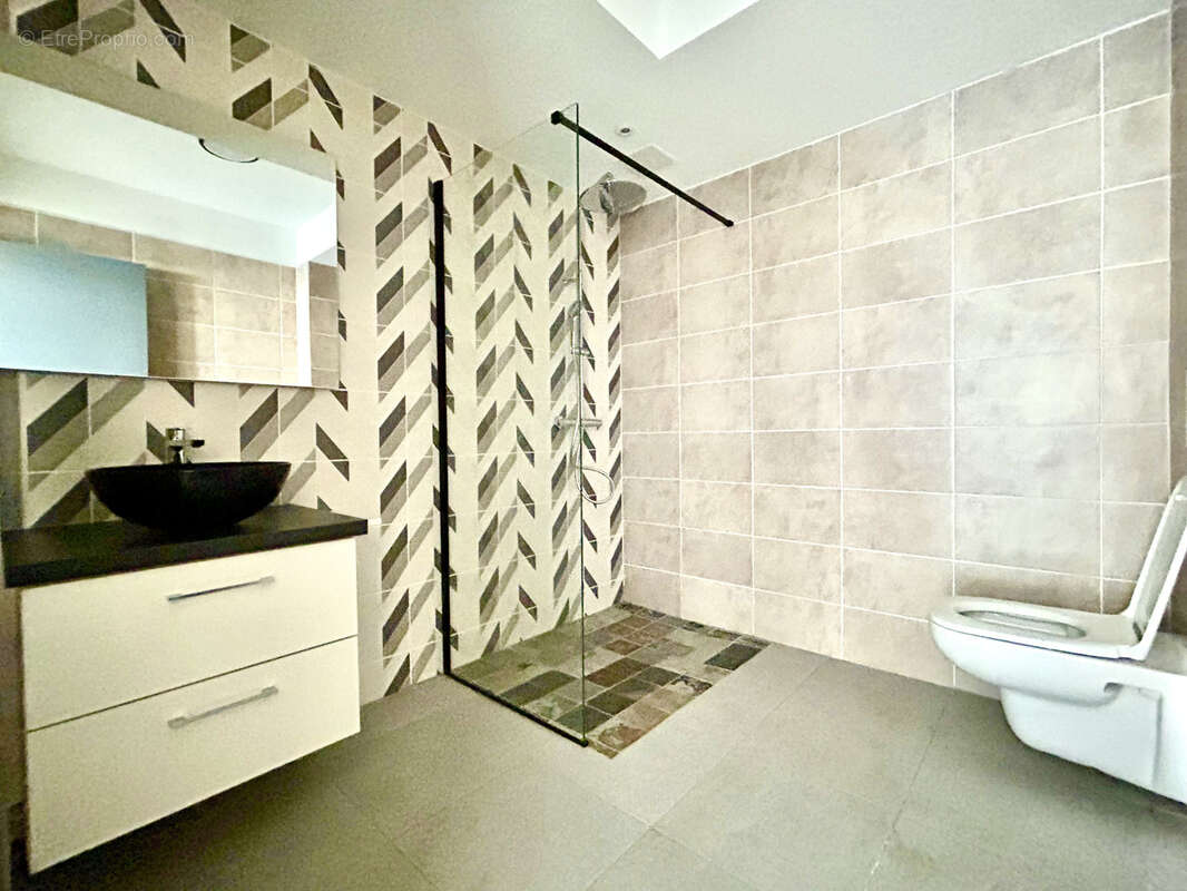 Appartement à SAINT-DENIS