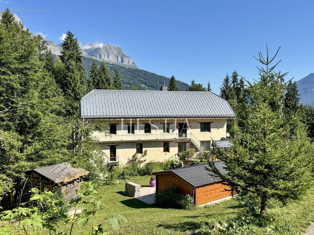 Maison à SALLANCHES