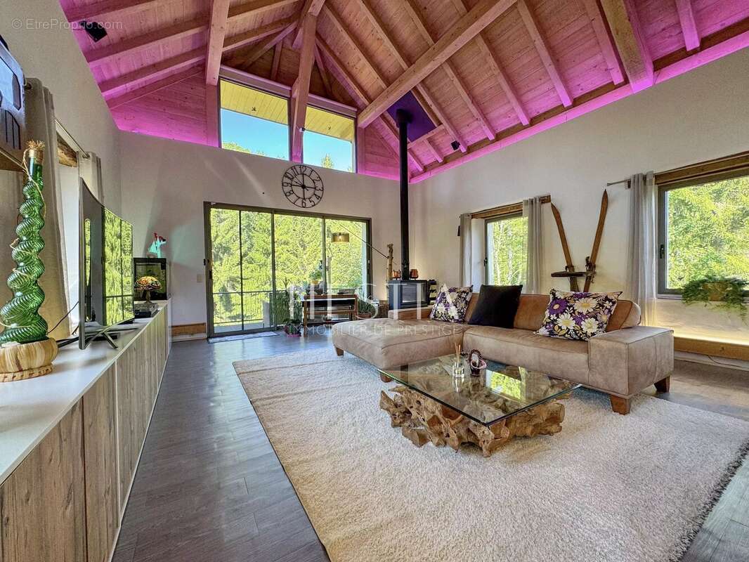 Maison à SALLANCHES