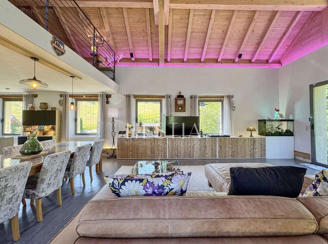 Maison à SALLANCHES