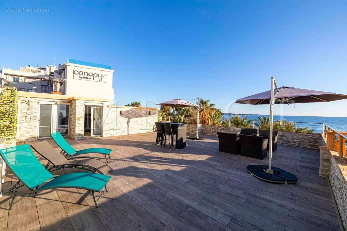 Appartement à CANNES