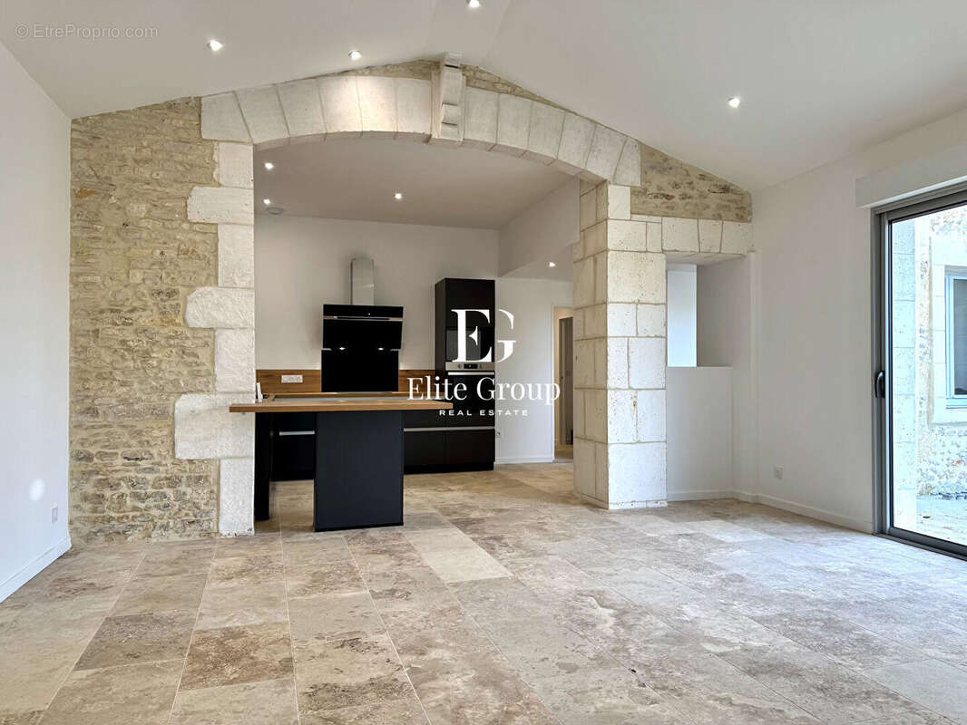 Maison à LA ROCHEFOUCAULD