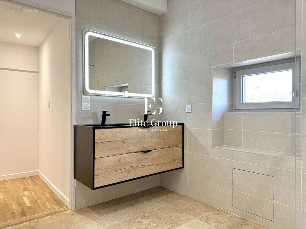 Maison à LA ROCHEFOUCAULD