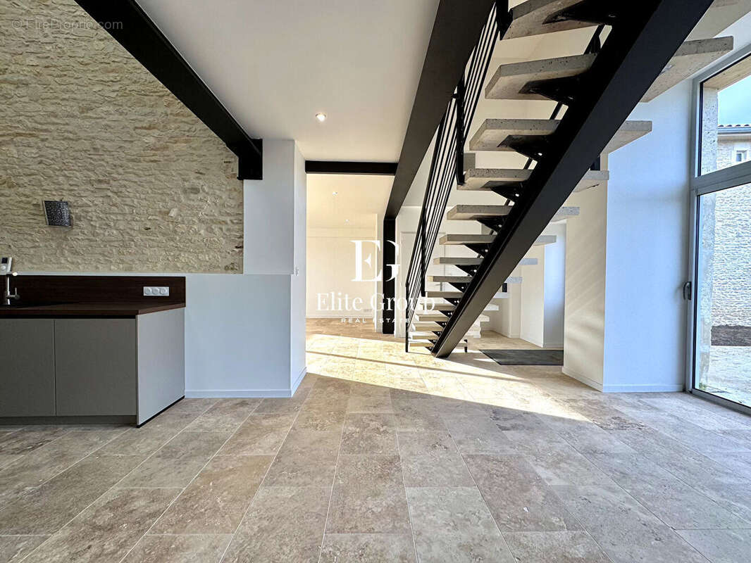 Maison à LA ROCHEFOUCAULD