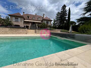 Maison à DECAZEVILLE