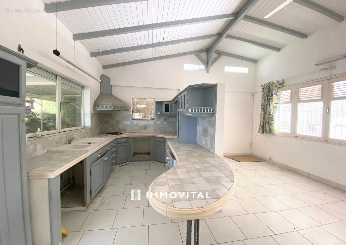 Maison à BASSE-TERRE