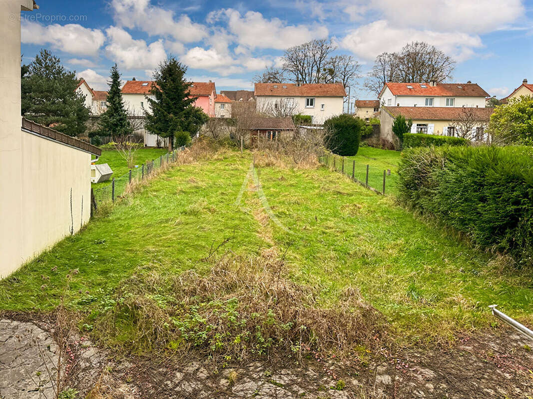 Maison à CHILLY-MAZARIN