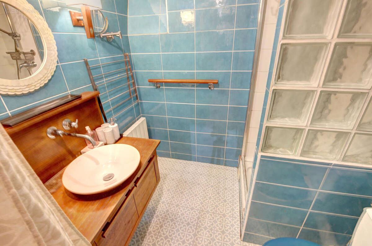 Appartement à PARIS-7E