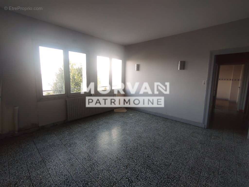 Maison à CHATEAU-CHINON(VILLE)