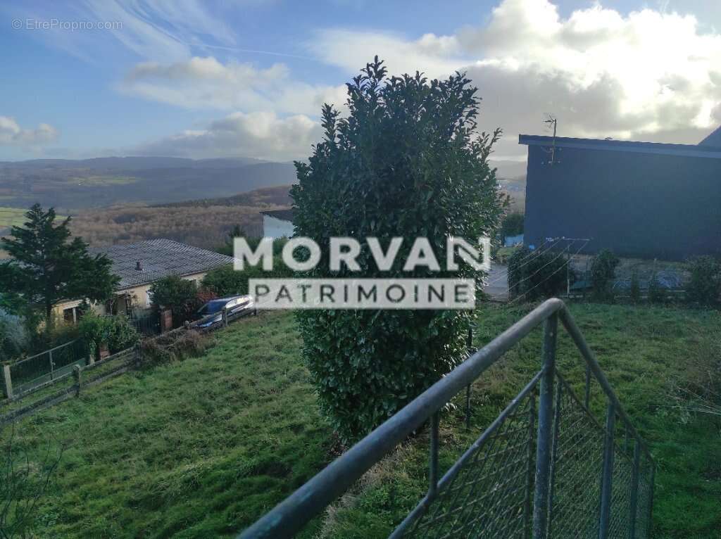 Maison à CHATEAU-CHINON(VILLE)