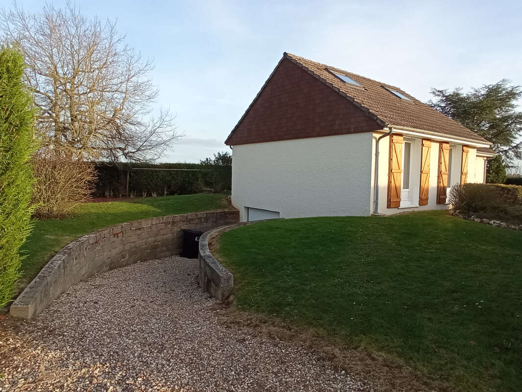 Maison à LE NEUBOURG
