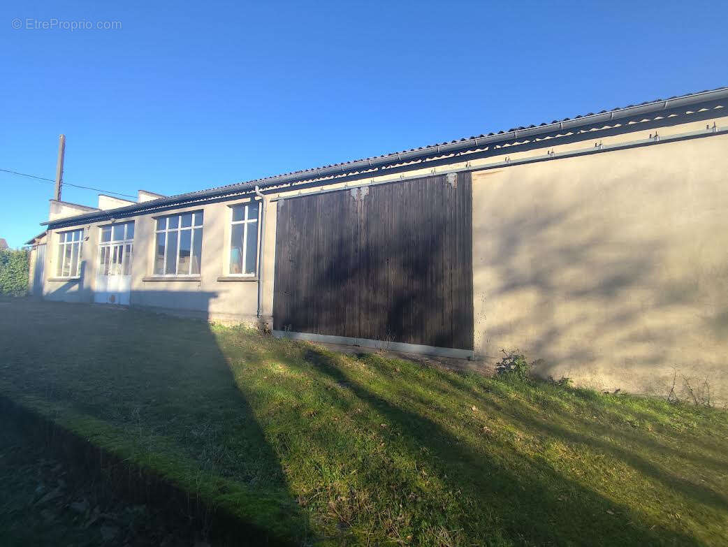 Commerce à RIEUPEYROUX