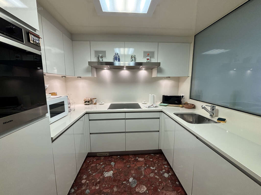 Appartement à PARIS-19E