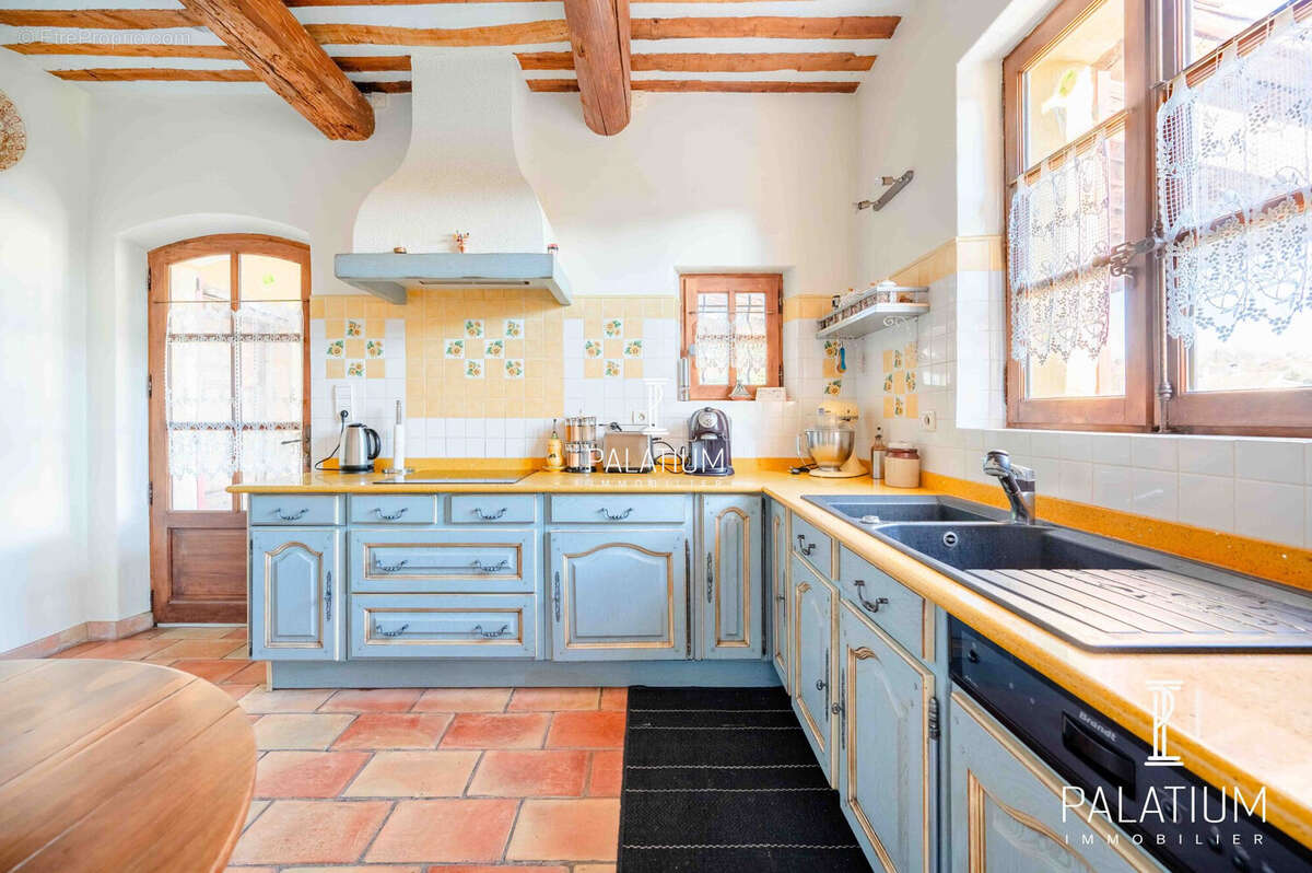 Maison à PIERREVERT