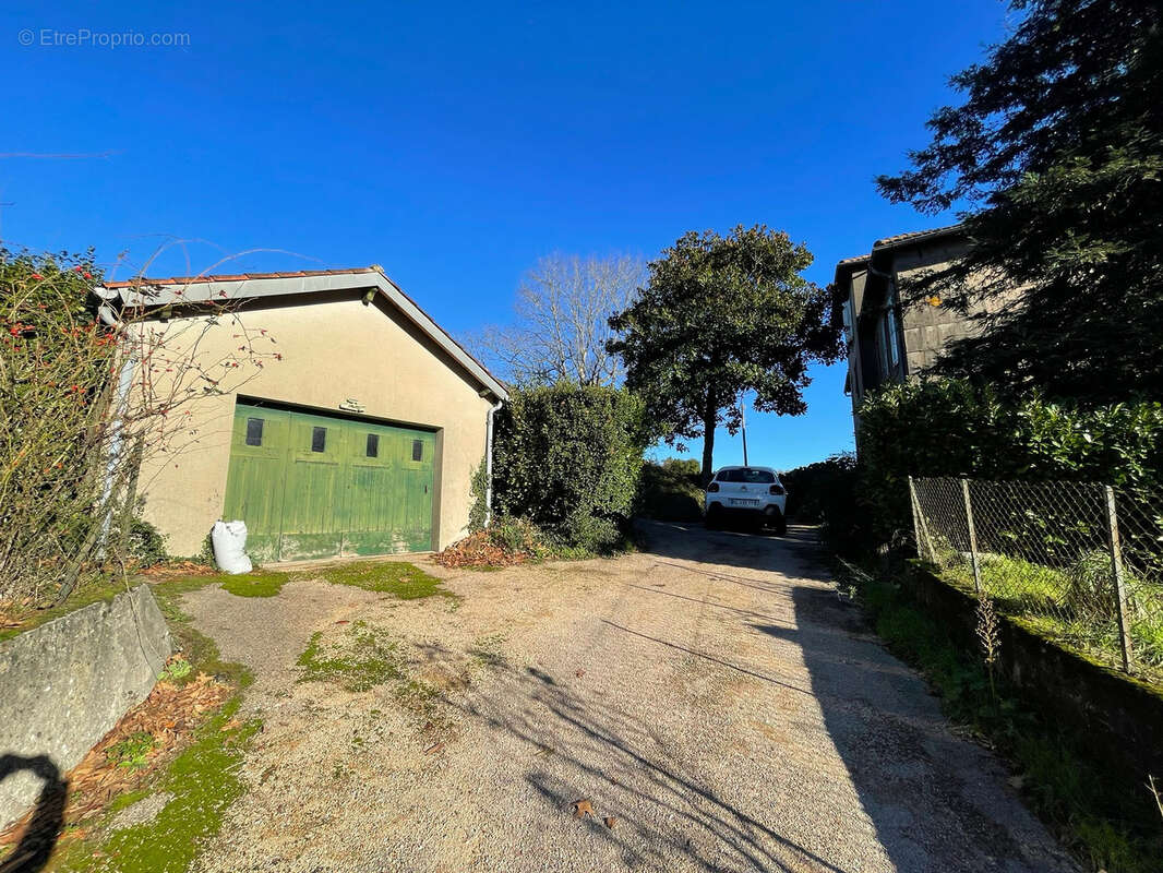 Maison à SAINT-AMANS-VALTORET