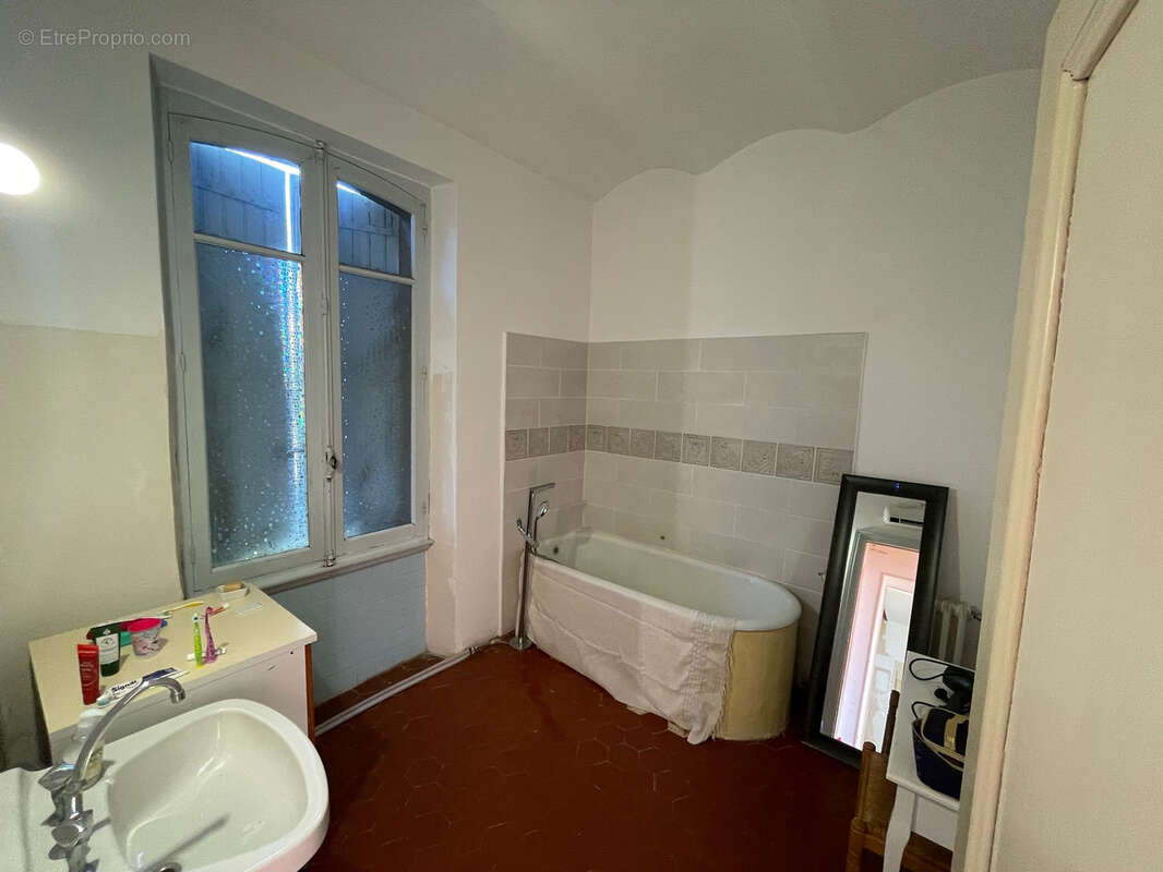 Maison à SAINT-AMANS-VALTORET